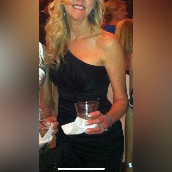 Off the Shoulder Black Cocktail Dress Size 4 - Picture 4 of 5